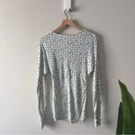 Free People  Intimately White Long Sleeve Shorts Romper Floral V-Neck Buttons EUC Photo 4