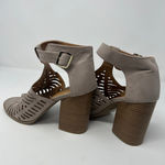 Charlotte Russe  Open Toe‎ Heels Sz 8 Photo 3