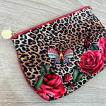 Estée Lauder  Leopard Print Cosmetic Travel Bag Photo 1