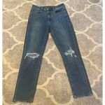 American Eagle  mom jeans size 2 medium wash distressed stretch denim Photo 0