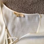 Black Swan medium ivory top Photo 2