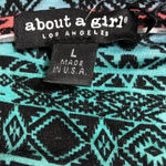 About A Girl 🆕 Short Sleeve Top L🆕 Photo 4