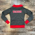 Colosseum  Wisconsin Badgers Women’s Full Zip Up Sweatshirt Size Small Photo 4