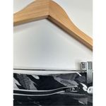 Athleta  Leggins Womens Capri‎ Camouflage Print Black/White Size XS Photo 6