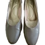 SOFT STYLE Women's shoes size 10 Photo 1