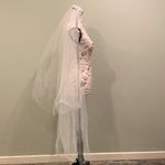 White Double Layer Simple Basic Raw Edge Mesh Bridal Wedding Veil on Hair Comb Photo 1