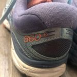 New Balance  860v6 Womens Size 8.5B‎ Running Shoes Photo 4