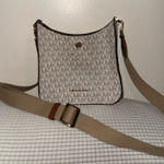 Michael Kors  Purse Crossbody Photo 0