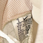 Nike  Womens Size 9 Court‎ Royale 2 FD0286-600 Pink Basketball Shoes Sneakers Photo 5