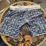 No Boundaries  FLORAL PRINT SPORT SHORTS SZ: L Photo 1