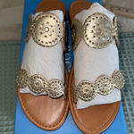 Jack Rogers NWT  Lauren II Sandal 8.5 Platinum Photo 0