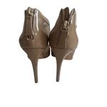 Saks 5th Avenue SAKS FIFTH AVENUE Tan Patent Leather Mesh Illusion Heels Size 7.5 Photo 7