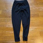 Alo Yoga Women's Black Ribbed Sweatpants Photo 2