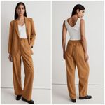 Madewell The Neale Straight-Leg Pleated Trouser Pant in Drapeweave in Toffee Photo 1
