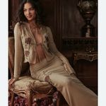 House Of CB NEW Lailah Artichoke Embroidered Floral Set Small Photo 1