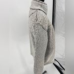 Boxer craft,‎ women's pullover, fuzzy jacket, size large gray Photo 3