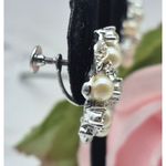 None Silver Tone Crystal & Faux Pearl Cluster Earrings Screw Back Formal Beautiful 1" Photo 3