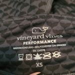 Vineyard Vines Gray Whale Workout Leggings Photo 6