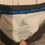 Disney run half marathon finisher 2025 Donald & Daisy Duck shirt Small-NWT Photo 2