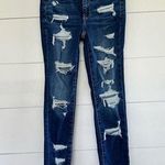 American Eagle  Women’s 6 Regular Distressed Dark Wash Jeggings Photo 0