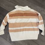 Aerie  sweater Photo 2