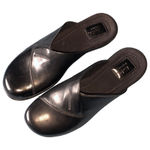 Clarks Artisan Black Leather Mules Shoes Size 8M Photo 0