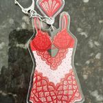 Ingrid And Isabel Keychain Photo 2