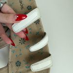 Taos Prize 3 Strap Leather Turquoise Stone Detail Velcro Comfort Sandals Size 9 White Photo 1