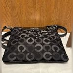 MADISON Black Grey Op Art Stage coach Pleated Crossbody Purse 43430 Photo 4