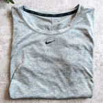 Nike Grey Short Sleeve Dri-Fit Tee Size Small Photo 0