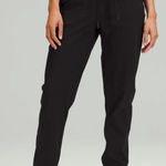 Lululemon  Athletica Stretch High Rise Jogger Pant in Black Sz 12 Photo 0