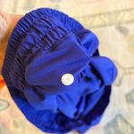 Lululemon  Shorts Hotty Hot 2.5"  Photo 2