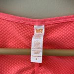 Women’s Lucy Activewear Pink V Photo 2