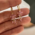 Pink Flower Dangle Drop Earrings for Women Photo 3