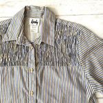 Women’s M Vintage 90s Tapestry Brand Short Sleeve Button Up Shirt Stripes Medium Blue Photo 1
