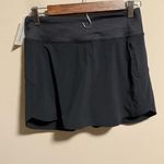 Outdoor Voices NWT Hudson 4" Inseam Tennis Skort in Black/Gray- Size Small Photo 8