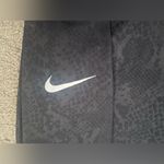 Nike Pro Dri-Fit Full Length Active Wear Metallic Snake Skin Leggings, Size S Photo 5