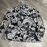 Chico's  Active Women Windbraker Size 3 Hooded Zippered Jacket Floral Z-258‎ Photo 7