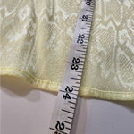 NWT Krisa Puff Sleeve Wrap Top Daisy Yellow Snake Print V Neck Size Medium Photo 9