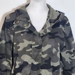 Love Tree  Green Camo Zip-Up Hoodie Jacket Size Medium Camouflage Jacket Photo 2