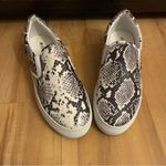 JustFab Platform snakeskin sneakers Size 11  Slip on Eloise Photo 5