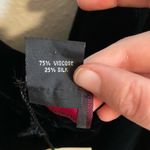 Sara Sturgeon silk blend velvet shawl NWT size 1 Black Photo 2