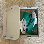 Nike Women’s  Air Max 270 Flyknit Photo 3