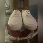 Hanes  Her Way Soft Fit White Leather Shoes Photo 2