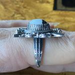White Buffalo Sterling Silver Feather Ring Size 8 Black Photo 2