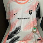 Nike New womens sz xl Angel City soccer jersey Photo 0