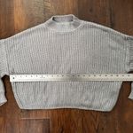 Forever 21 silver-gray cropped, boxy mock turtleneck sweater, size S Photo 4