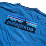 Patagonia Classic Blue Logo T-shirt š„ Photo 1