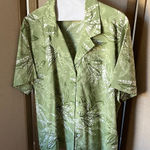 Erika  green and White Patterned Blouse xl Photo 0