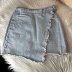 Tobi  Belmont Shore LIght Wash Wrap Skirt Size 25 Photo 13